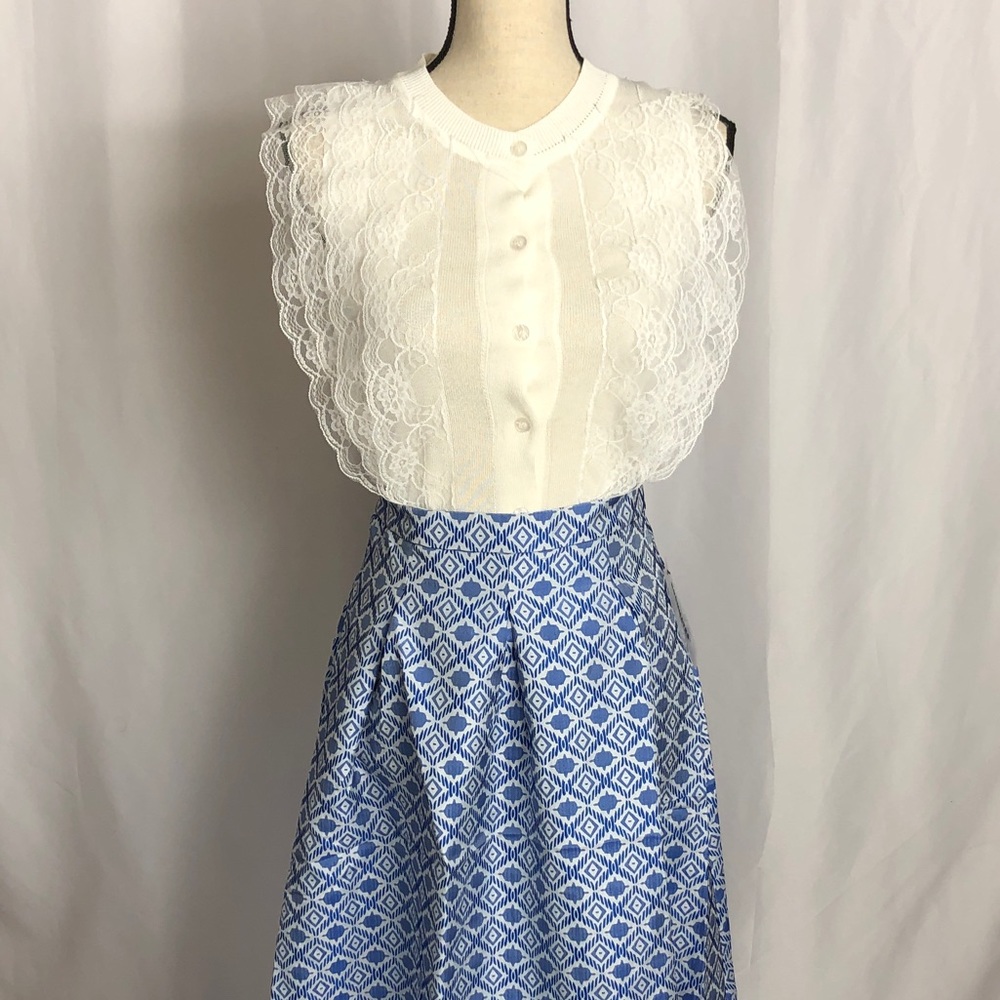 Cute White and Blue A-Line Circle Skirt NWT